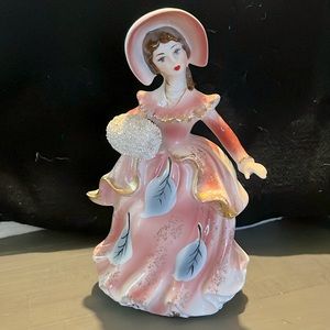Vintage Lipper & Mann Fine China Figurine Lady in Dress w/ Muzzler NO ISSUES